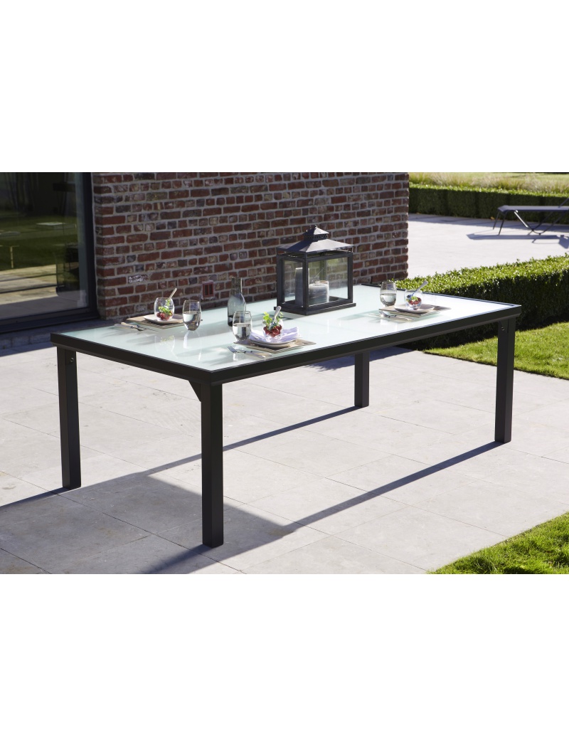 Wilsa Garden Table Blacksun 8 personnes Noire